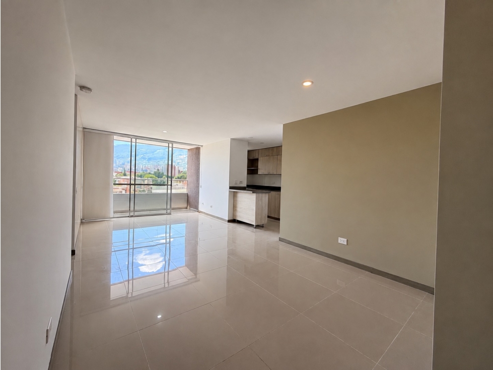 Apartamento en Venta en Envigado, sector Señorial — foto 2