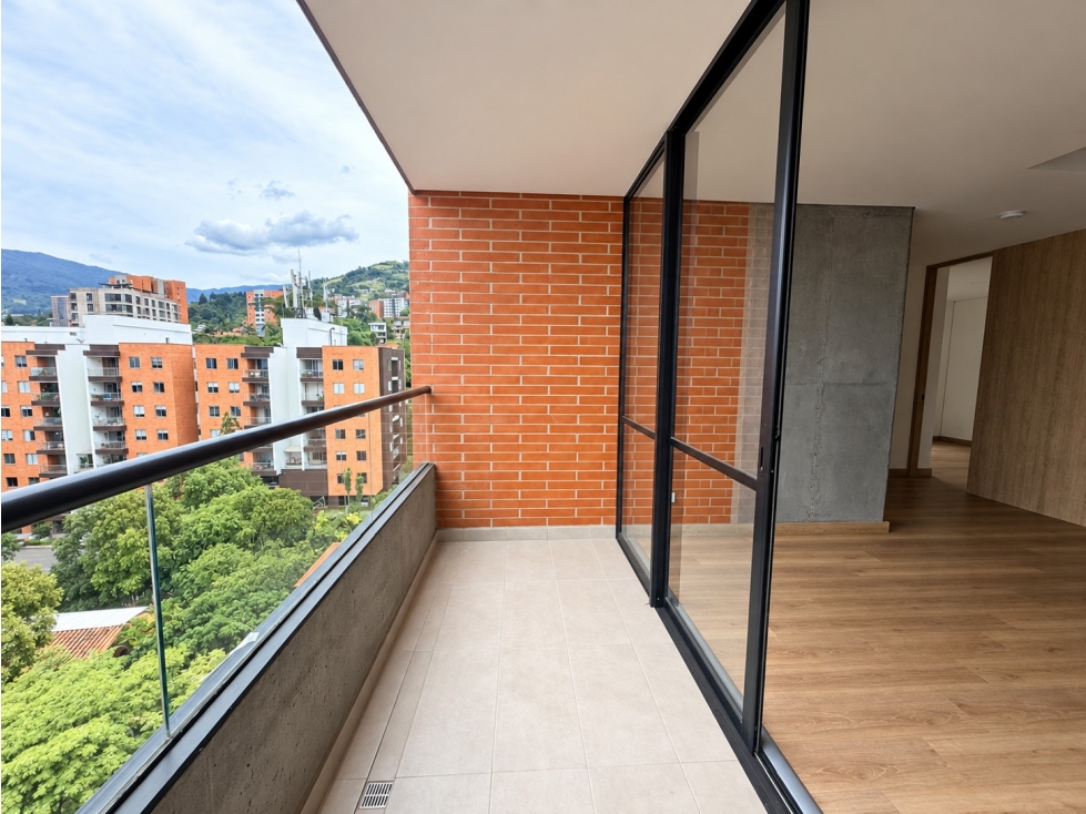 Apartamento en venta en Envigado, sector Zona 7 — foto 2