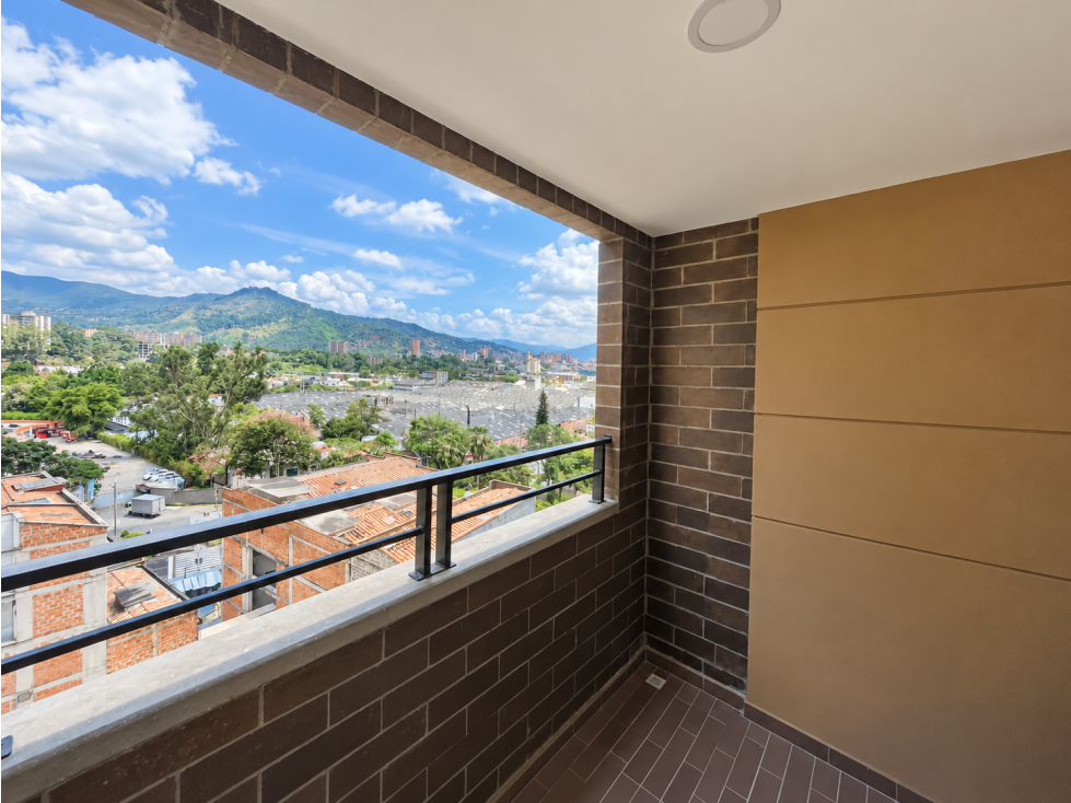 Apartamento en venta en Sabaneta, sector Calle Larga — foto 2