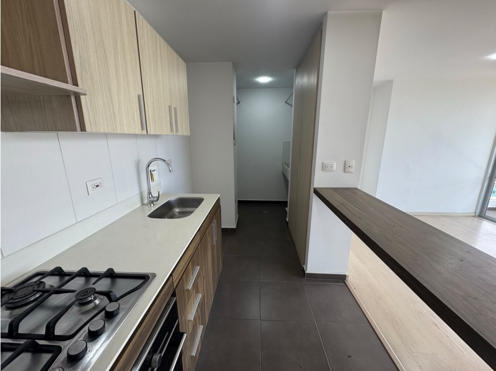 Apartamento en venta en La Estrella, sector Quebrada Grande — foto 2