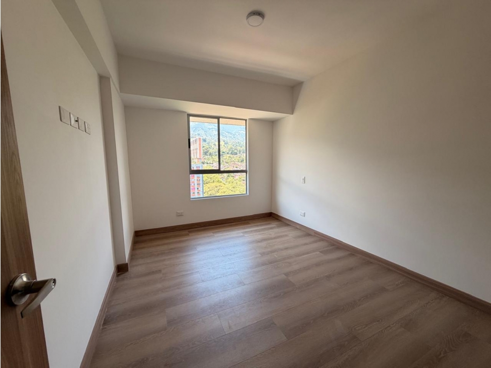 Apartamento en venta en La Estrella, sector Portal de Ditaires — foto 6