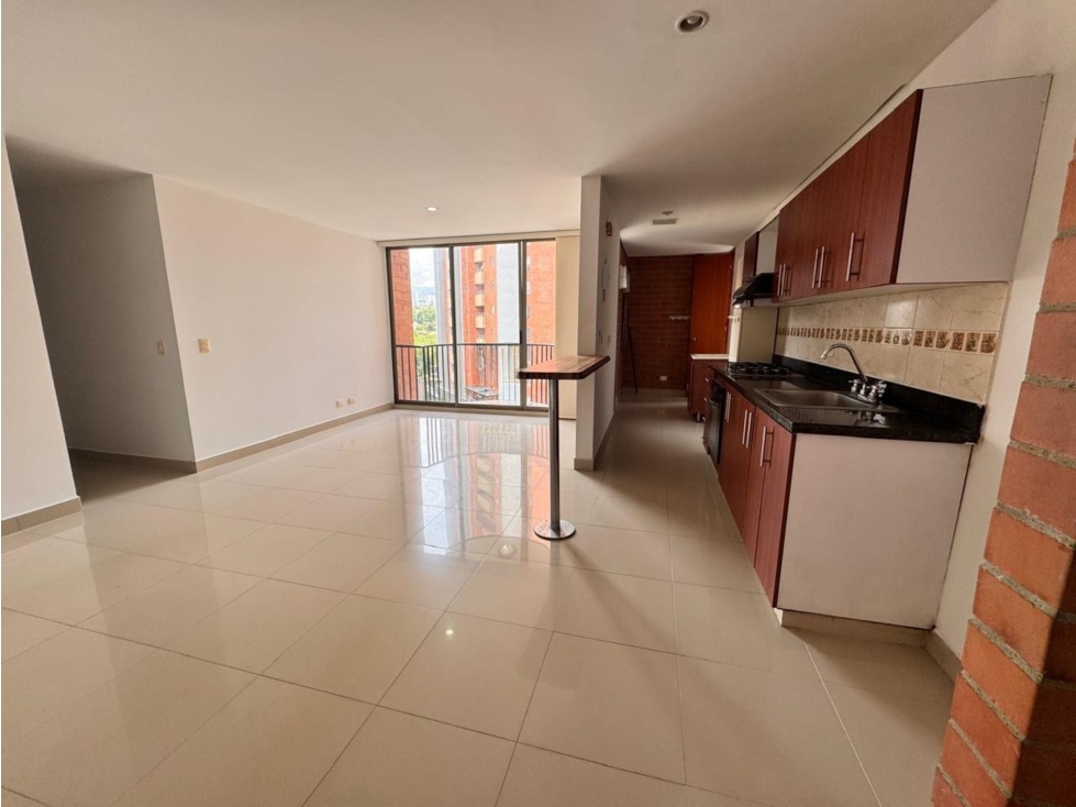 Apartamento en Venta en Itaguí, sector Santa Catalina — foto 2