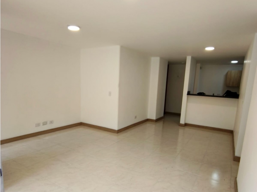 Apartamento en Arriendo en Envigado, Sector Cumbres — foto 2