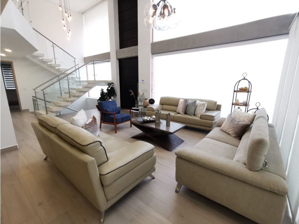 Casa en venta en Sabaneta, sector El Trapiche - 6