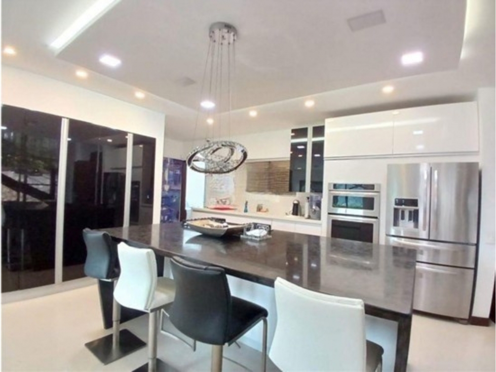 Casa en Venta en Sabaneta, sector Vereda la Doctora — foto 4