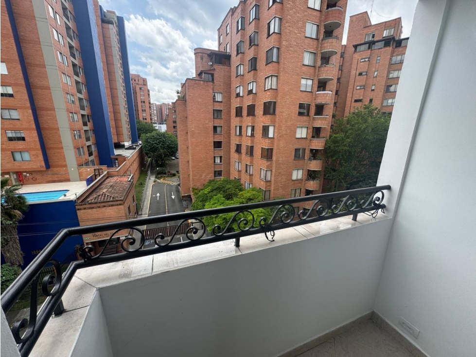 Apartamento en Venta en Envigado, Sector El portal — foto 4