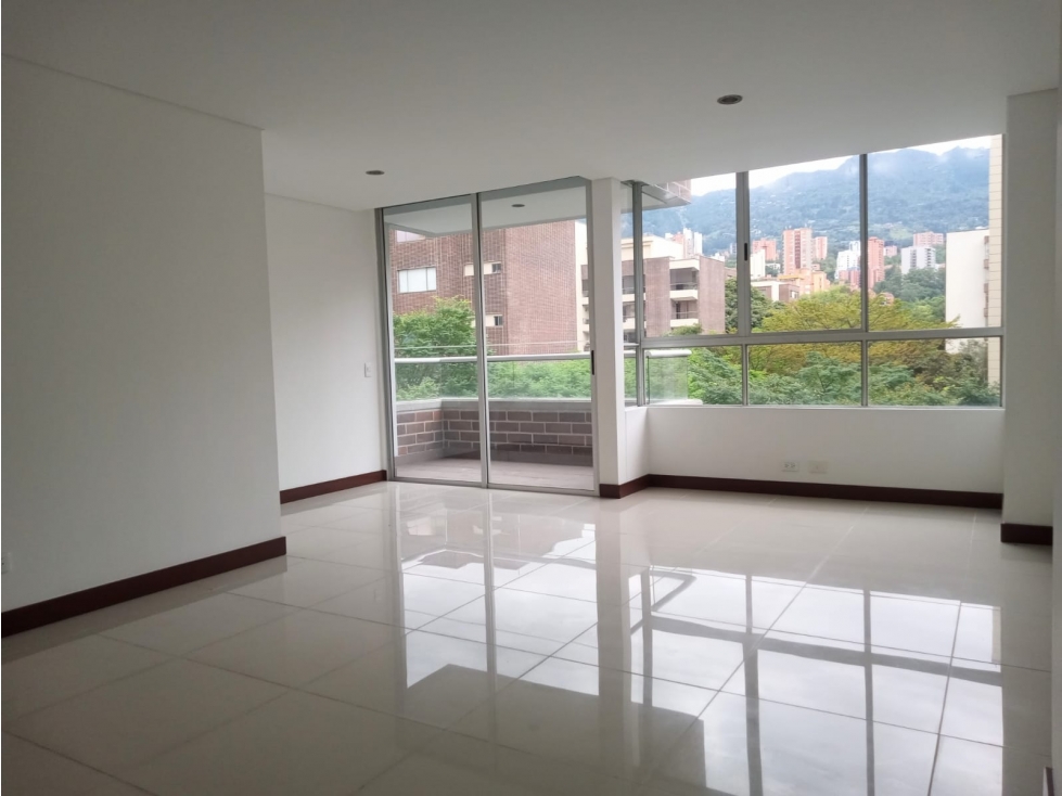 Apartamento en Arriendo en Envigado , Sector Zúñiga — foto 2