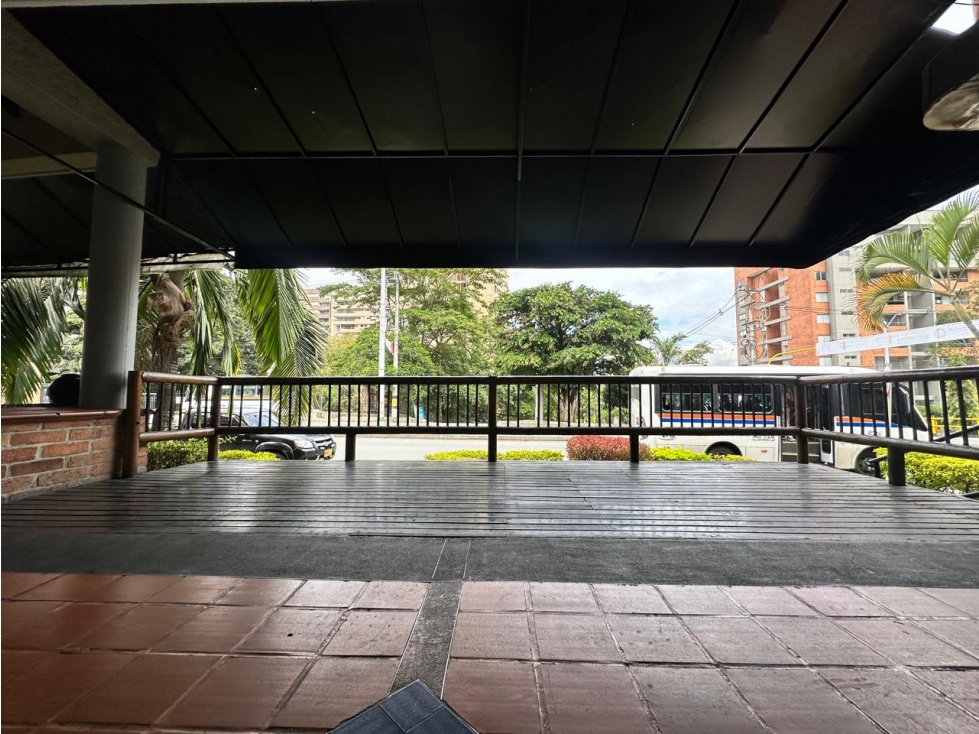 Local en Arriendo en Envigado , Sector Esmeralda — foto 2