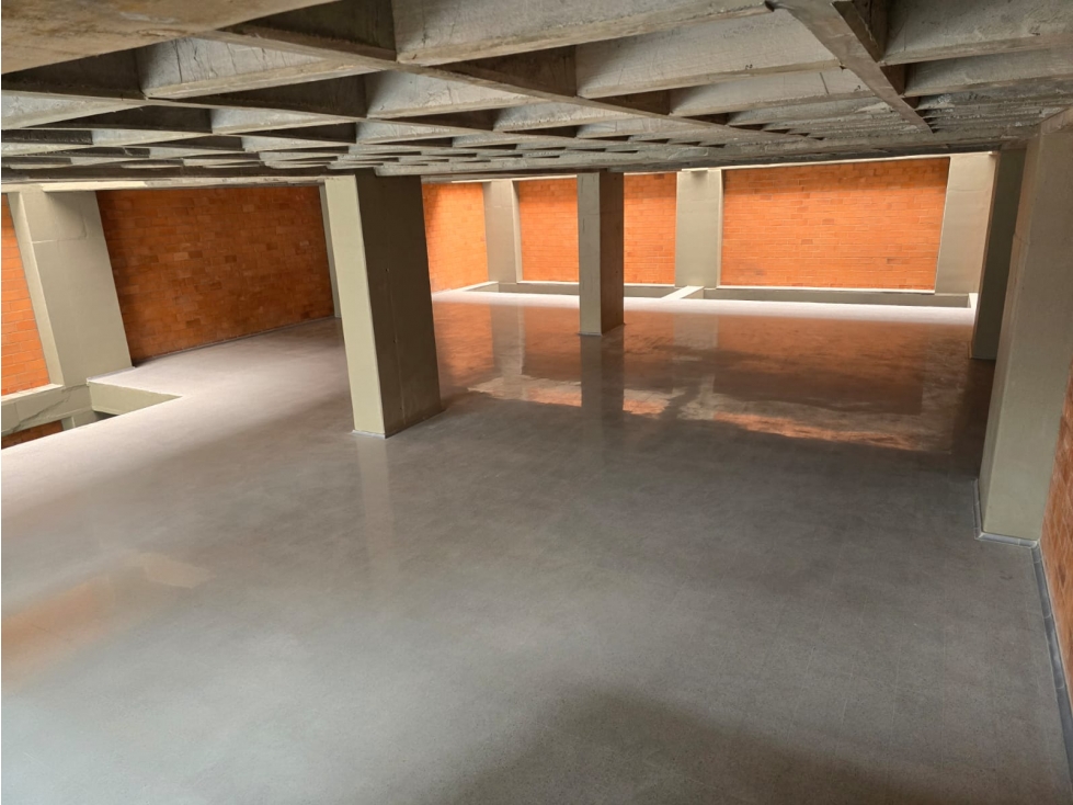 Bodega 3 en Arriendo en Medellín , Sector Perpetuo socorro — foto 3