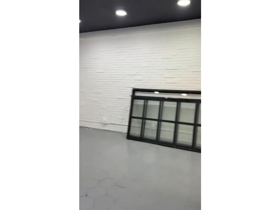 Local en Arriendo en la Milla de oro — foto 3