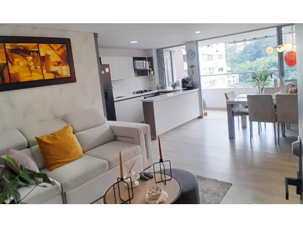 Apartamento en Arriendo en Sabaneta, Sector Aves maría pate baja. — foto 2