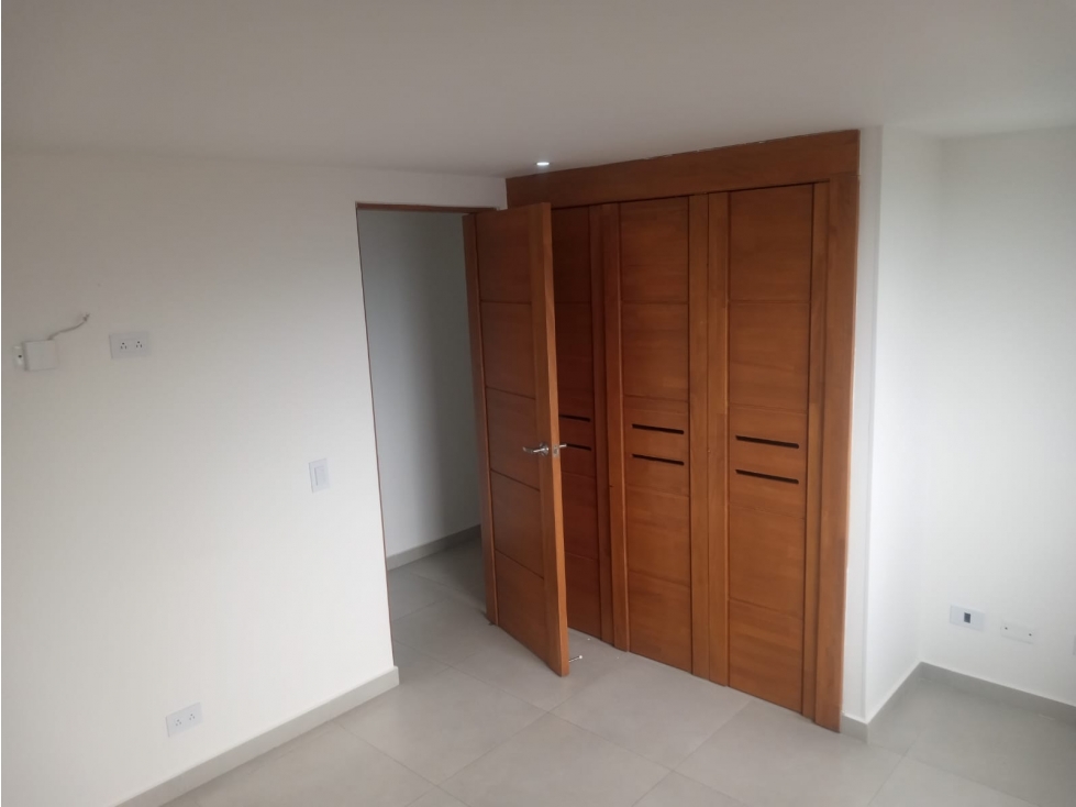 Apartamento en Arriendo en Sabaneta, Sector Las Lomitas — foto 5