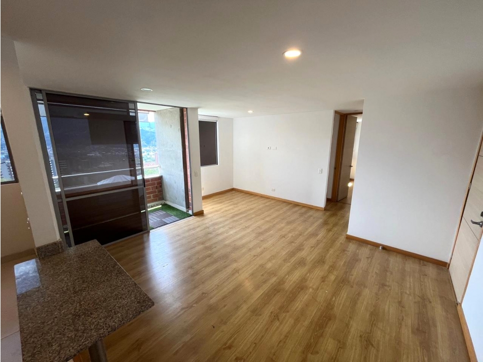 Apartamento en Renta en Envigado, sector El Esmeraldal — foto 4