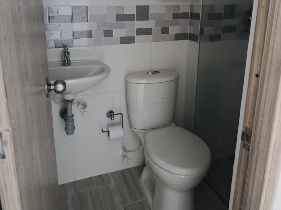 Apartamento en venta en La Estrella, sector Quebrada Grande — foto 4