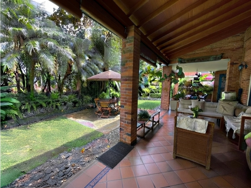 Casa en venta en Envigado, sector Loma Benedictinos — foto 3