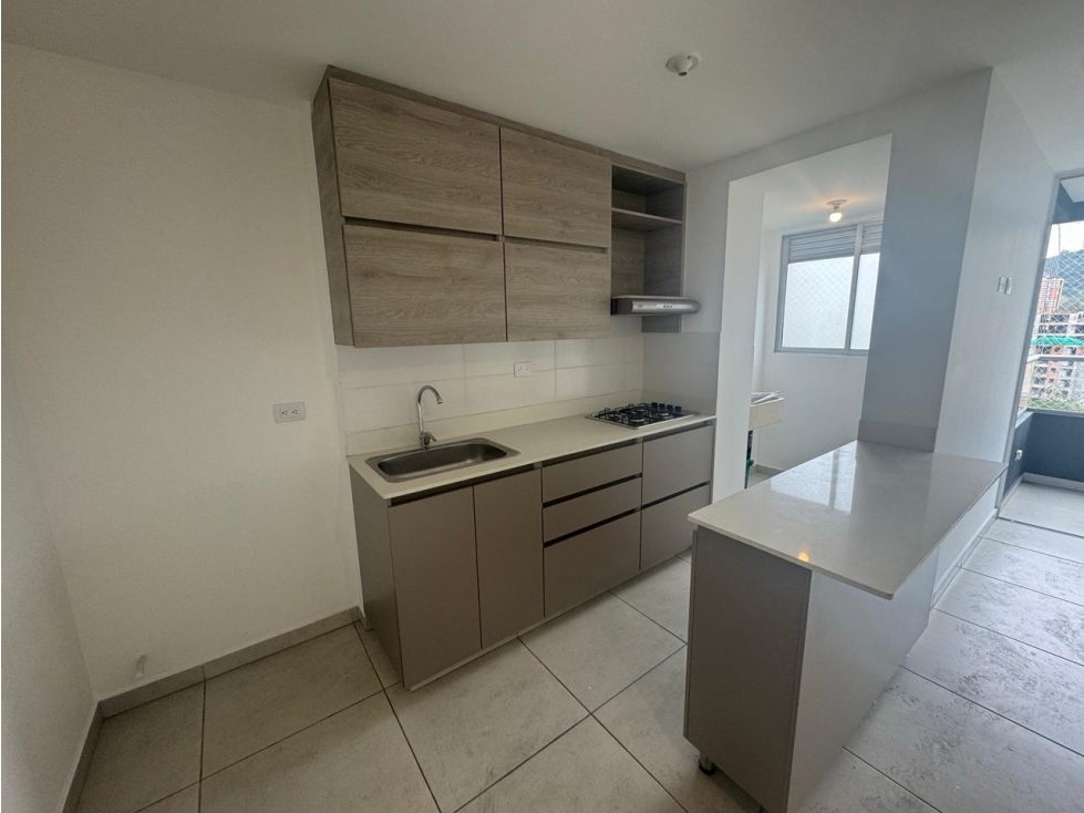 Apartamento en Arriendo en Sabaneta, sector Las Lomitas — foto 2