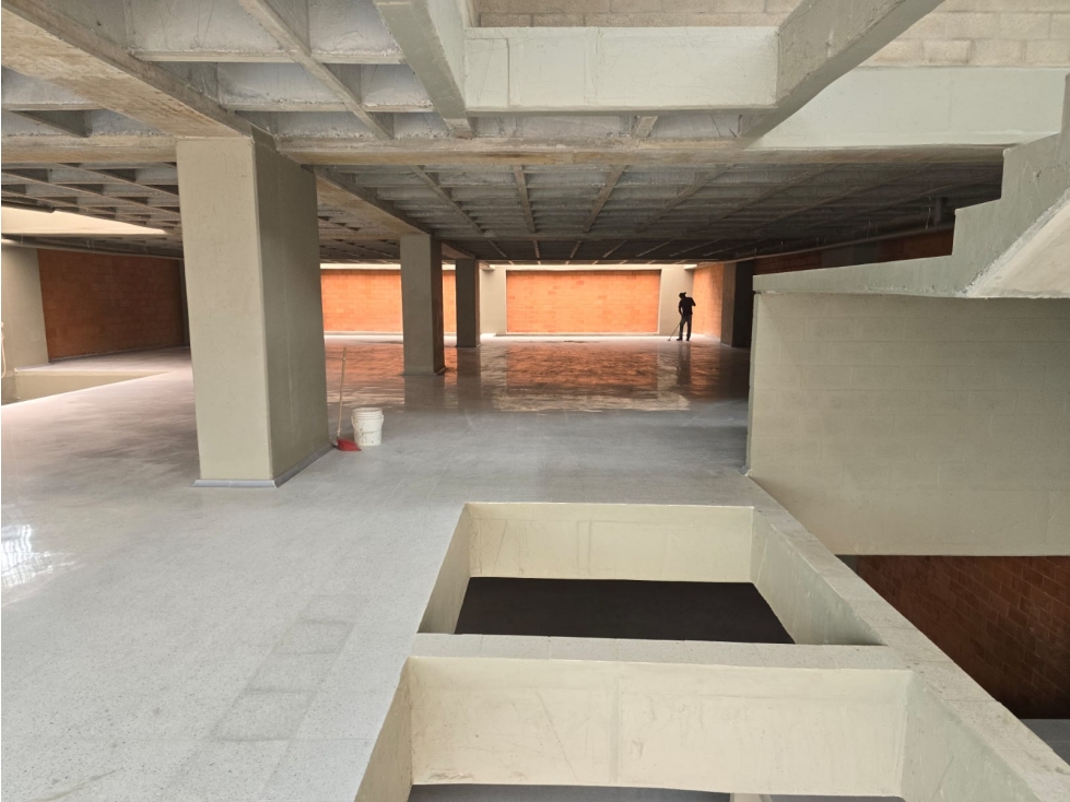 Bodega 3 en Arriendo en Medellín , Sector Perpetuo socorro — foto 4