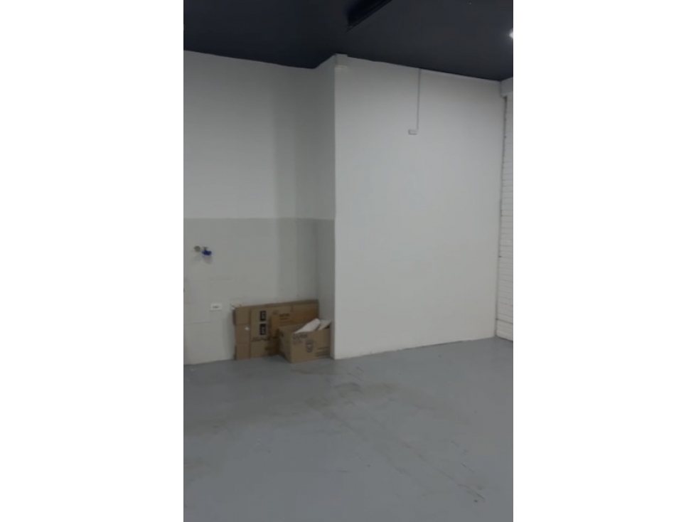Local en Arriendo en la Milla de oro — foto 4