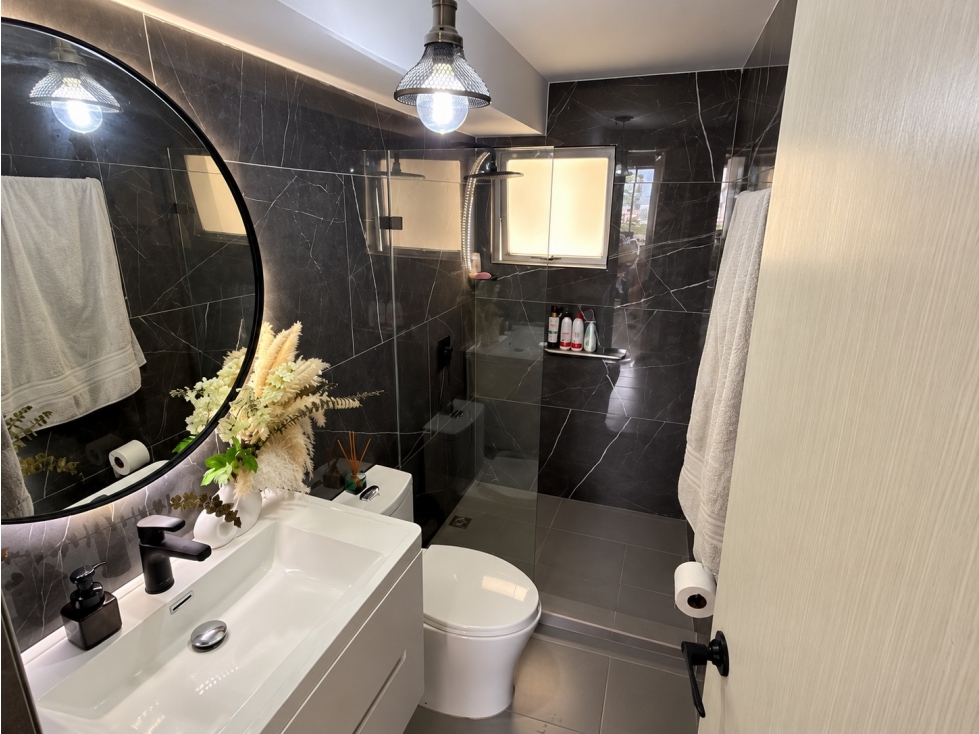Apartamento en venta en Itagüí, sector Portal de Ditaires — foto 4