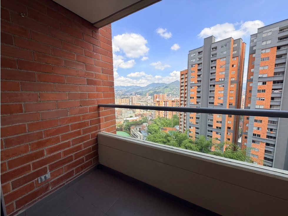 Apartamento en venta en Sabaneta, sector Asdesillas — foto 3