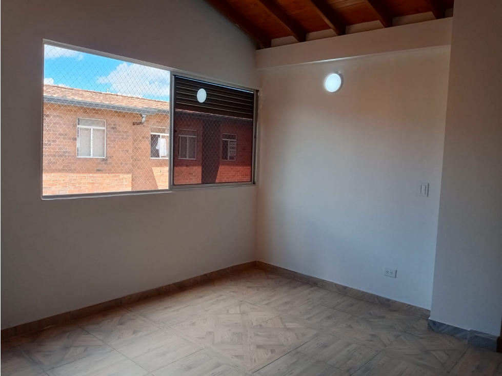 Apartamento en venta en Sabaneta, sector Calle Larga — foto 5