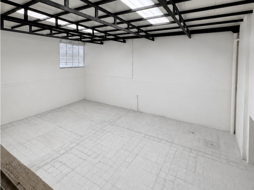 Bodega en venta en Medellín, sector El Poblado - 6