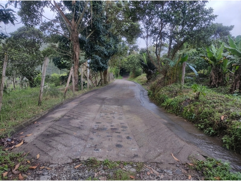 Lote en venta en Fredonia, vereda El Cinco - 2