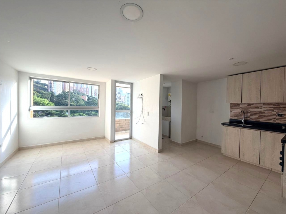 Apartamento en venta en Sabaneta, sector Asdesillas — foto 3