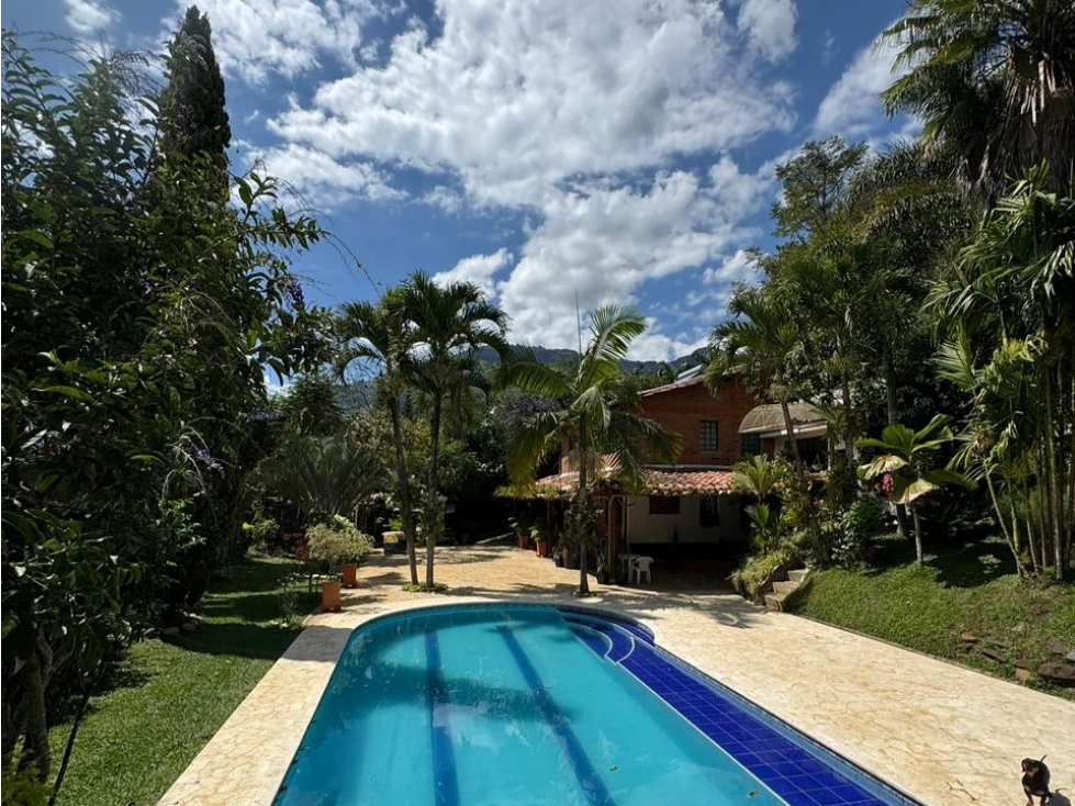 Casa Campestre en Venta en Girardota, sector El Limonar — foto 6
