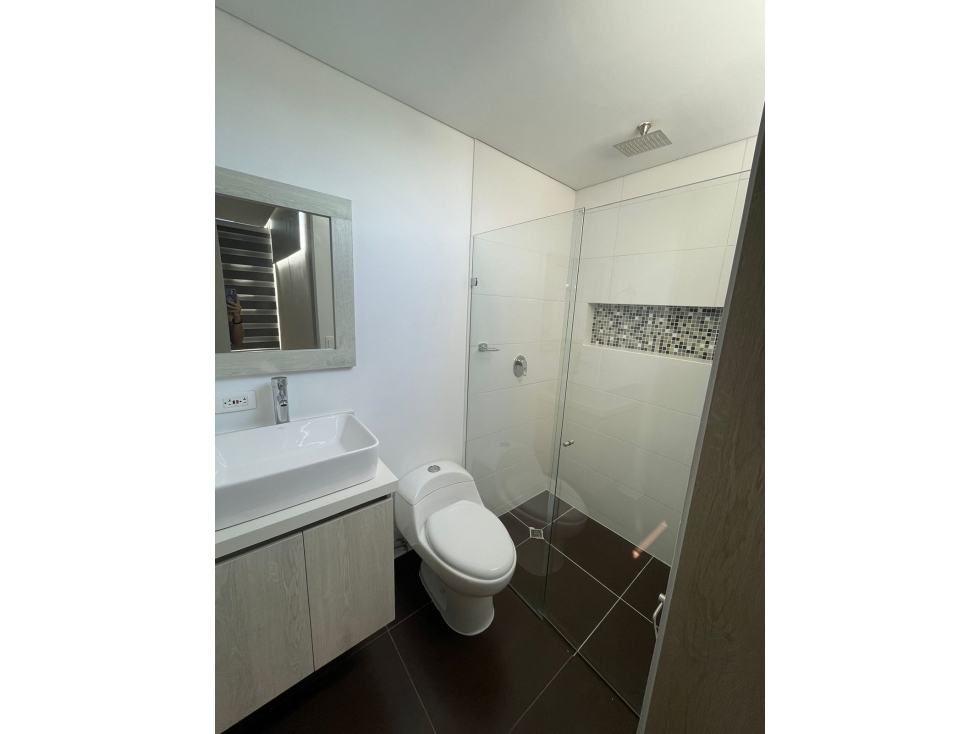 Apartamento en venta en Sabaneta, sector Las lomitas — foto 5