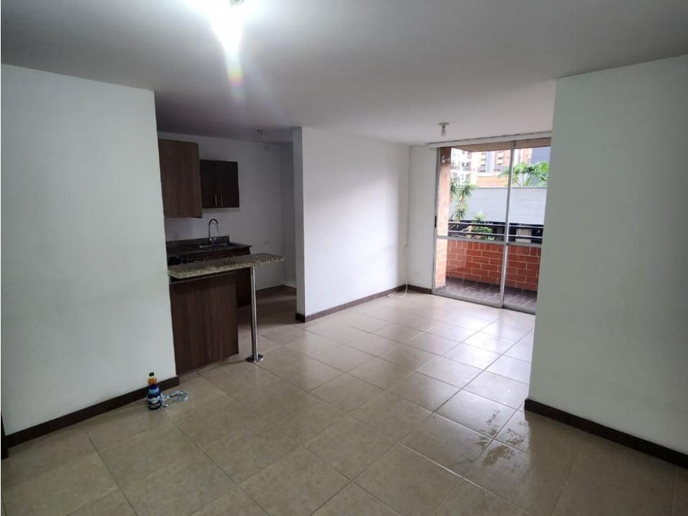 Apartamento en venta en Itagüí, sector Ditaires — foto 3