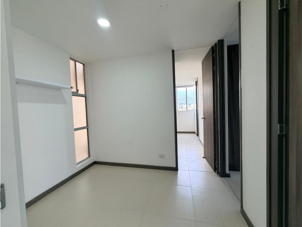 Apartamento en venta en Sabaneta, sector Asdesillas — foto 5