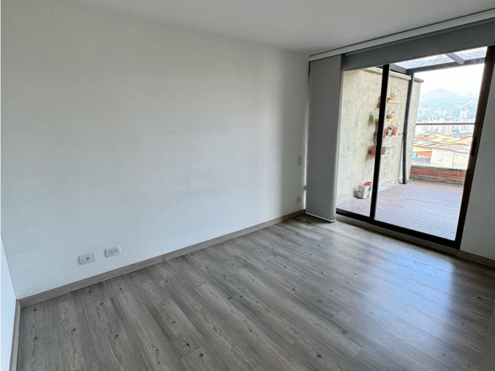Apartamento en Venta en Itagüí, sector Portal de Ditaires — foto 5