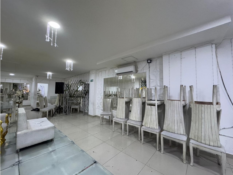 Local en Venta en Itagüí, sector Villa Paula — foto 2