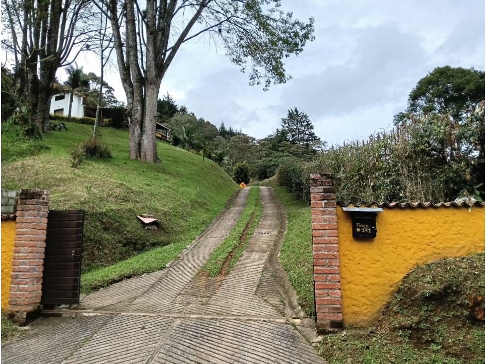 Casa Finca en Arriendo Rionegro, sector Yarumal — foto 3