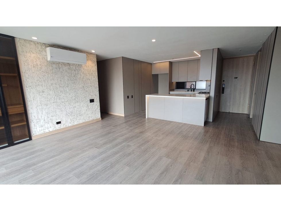 Apartamento en renta en Medellín, sector El Poblado — foto 2