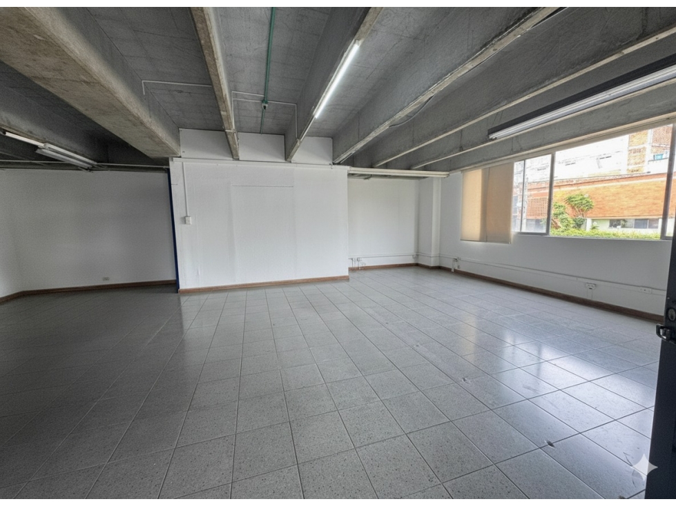 Bodega en Arriendo en Envigado, Sector Envigado - 2