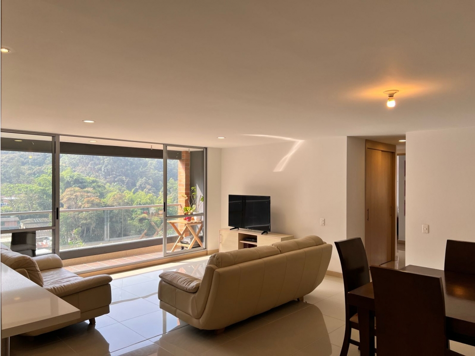 Apartamento en venta en Sabaneta, sector San José parte baja — foto 3
