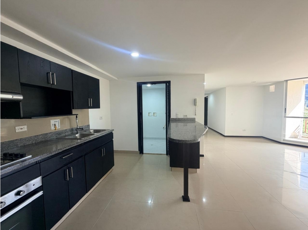Apartamento en renta en Sabaneta, sector Las Lomitas — foto 2