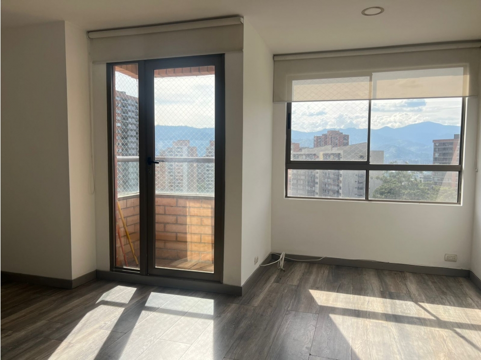 Apartamento en Venta en El Poblado, sector Los Balsos 2 — foto 6