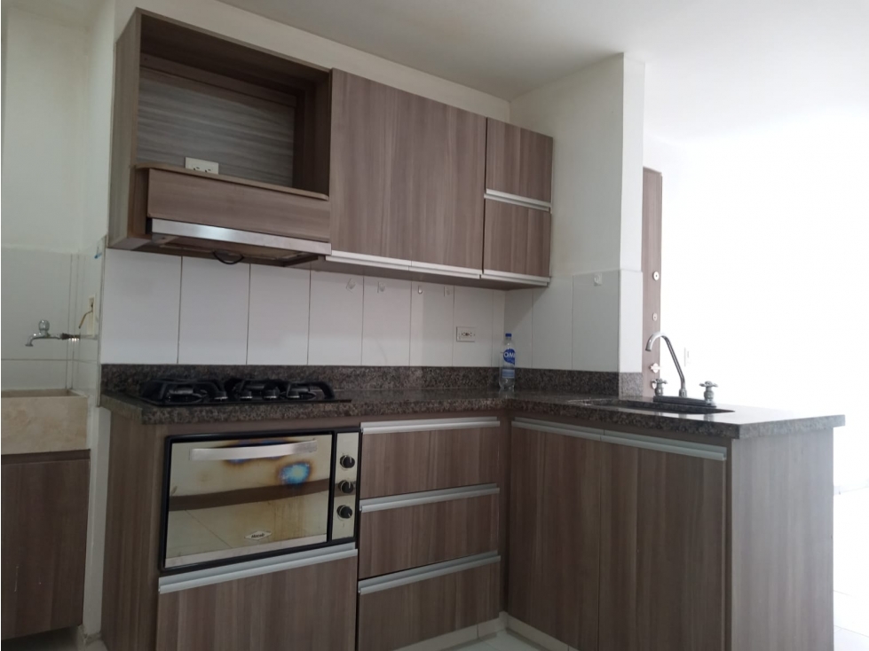 Apartamento en renta en Sabaneta, sector Betania — foto 2