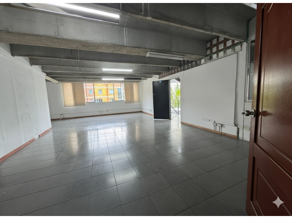 Bodega en Arriendo en Envigado, Sector Envigado - 1