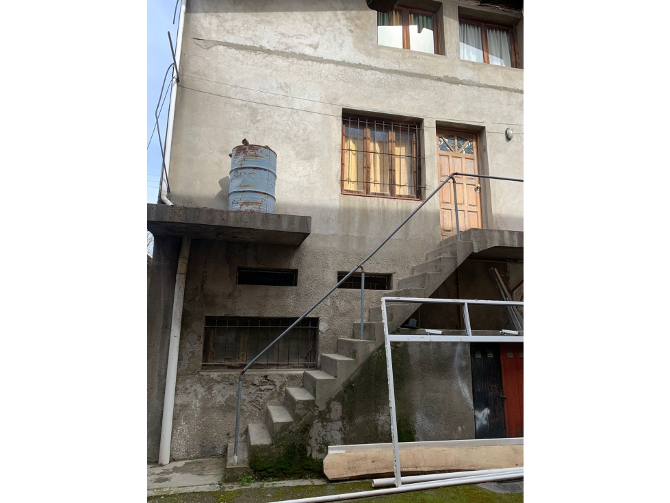 EN VENTA IMPORTANTE PROPIEDAD EN EL CENTRO DE EL BOLSÓN - 4