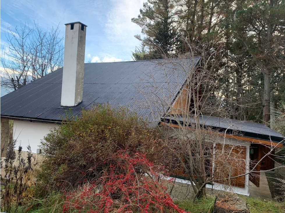 EN VENTA PROPIEDAD CON DOS CASAS EN VILLA TURISMO EL BOLSÓN — foto 4