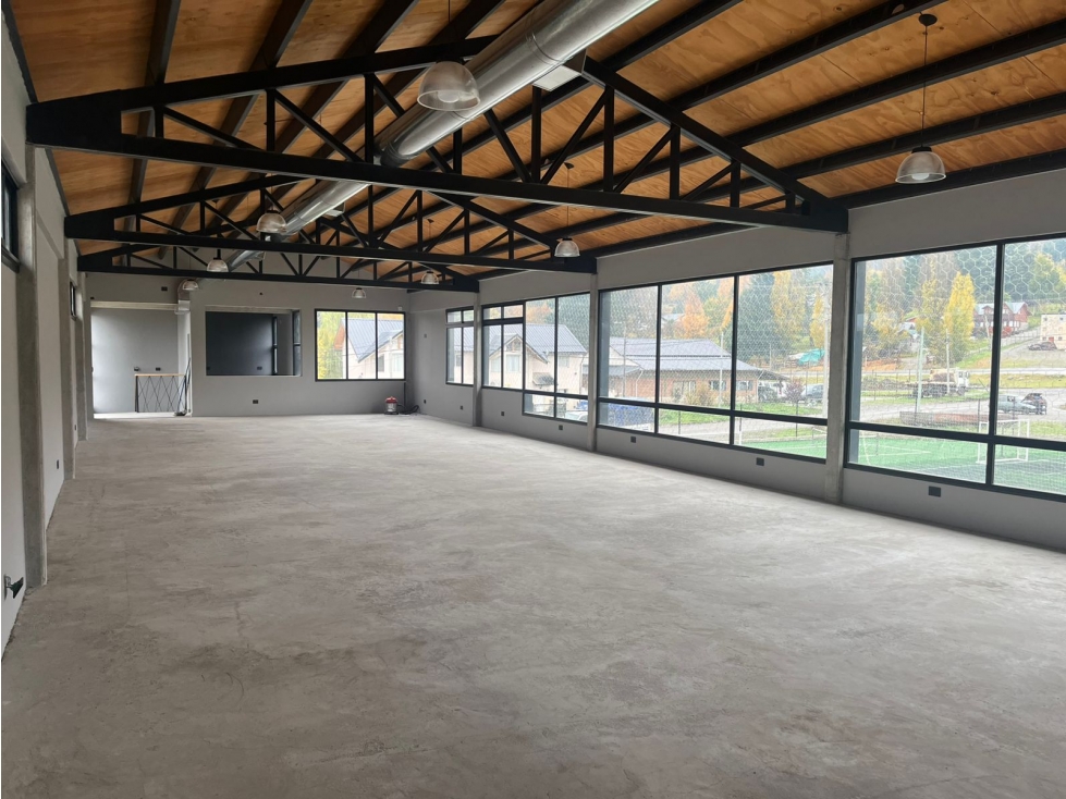 SE ALQUILA AMPLIO ESPACIO PARA GIMNASIO EN EL BOLSÓN - 2