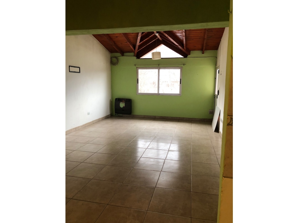 SE ALQUILA DEPARTAMENTO DE 2 DORMITORIOS SOBRE AV SAN MARTÍN - 3
