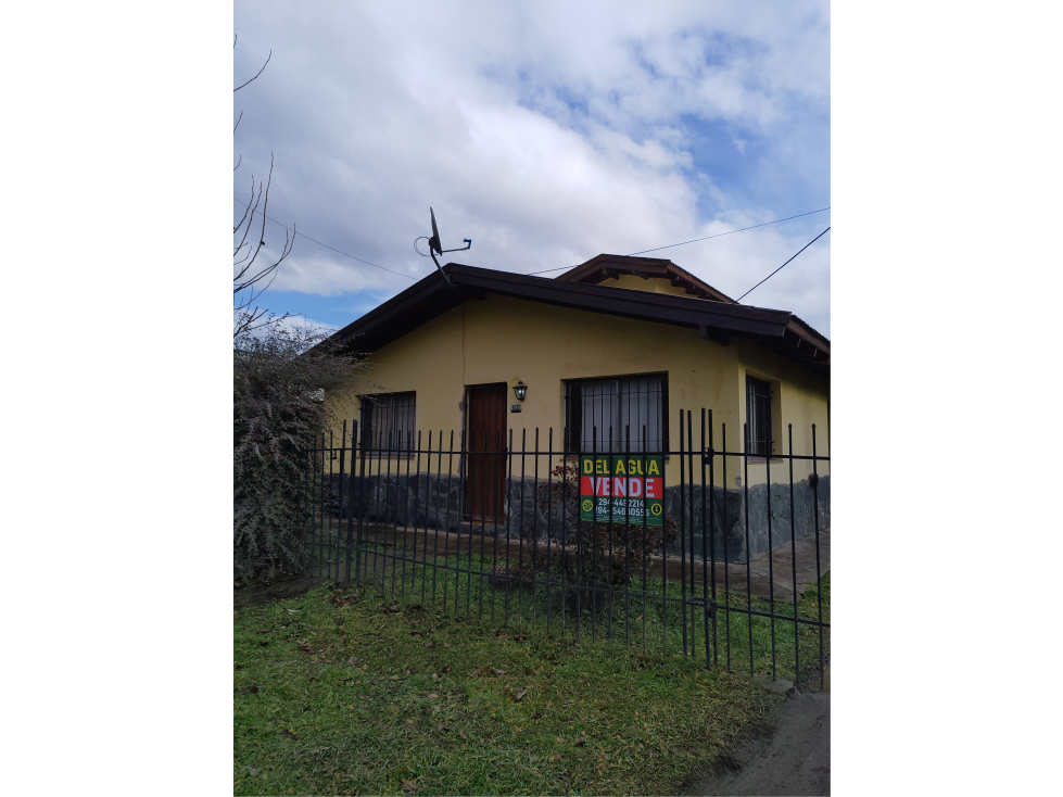 EN VENTA CASA CON GALPON EN BARRIO LOS ABEDULES CA-303 - 3