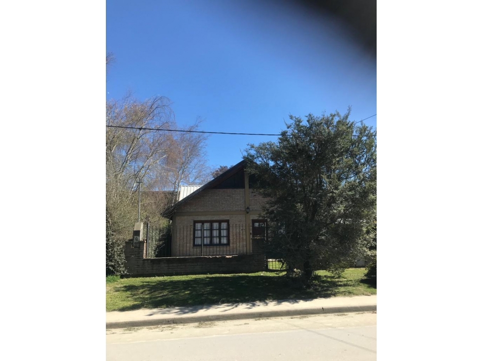 EN VENTA CASA DE 110 M2 EN EL BOLSÓN CA-231 - 2