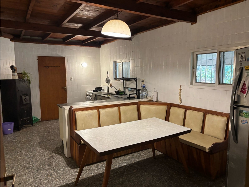 EN VENTA UNA HECTAREA CON CASA EN BARRIO LUJAN, EL BOLSON CA-CORT - 5