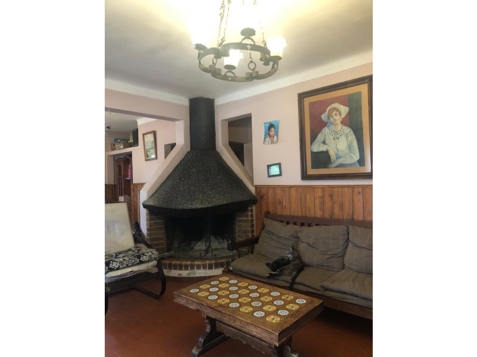 EN VENTA AMPLIA CASA EN EL CENTRO DE EL BOLSÓN CA-245 - 5